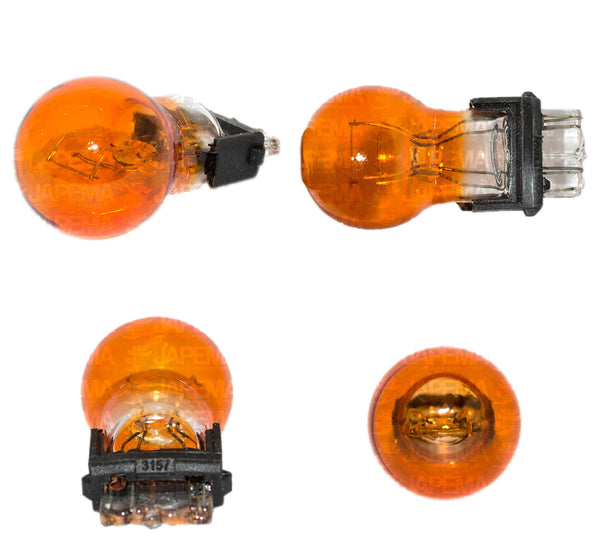 SKU206 FOCO INCANDESCENTE PELLIZCO 3157 AMBAR 12V MARCA JAPEMA